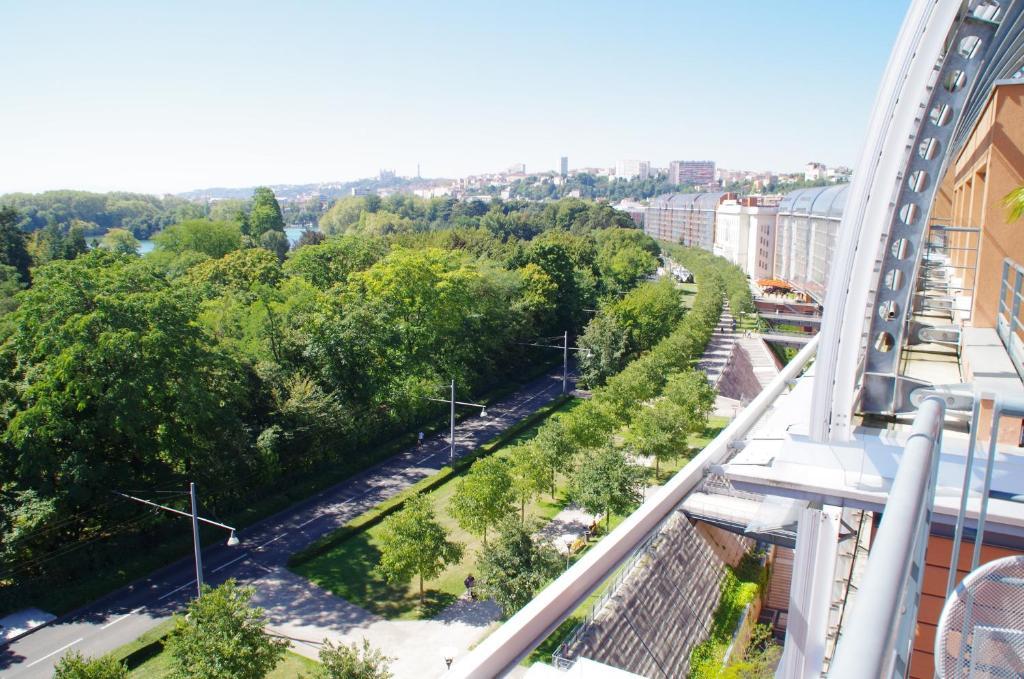 Residence Montempo Lyon Cite Internationale Lião Exterior foto